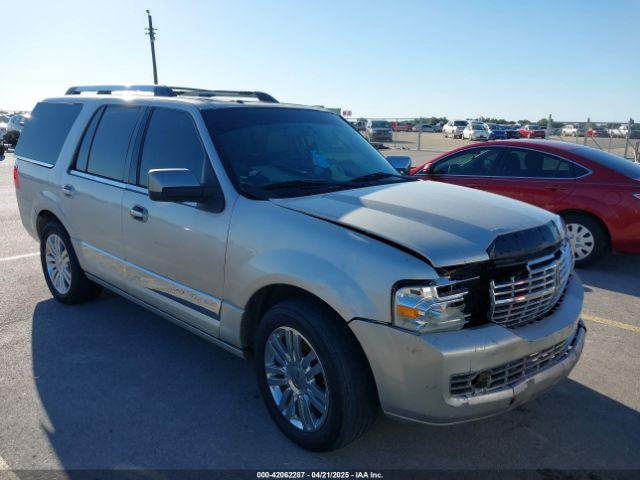 Salvage Lincoln Navigator