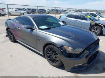  Salvage Ford Mustang