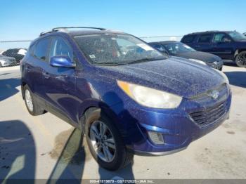  Salvage Hyundai TUCSON