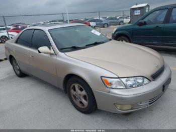  Salvage Lexus Es