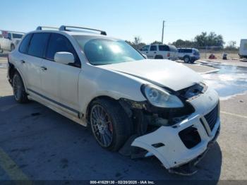  Salvage Porsche Cayenne