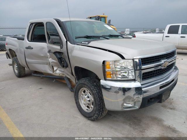  Salvage Chevrolet Silverado 2500