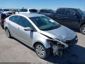  Salvage Kia Forte
