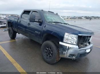  Salvage Chevrolet Silverado 2500