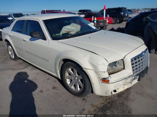  Salvage Chrysler 300