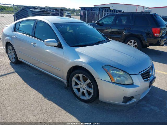  Salvage Nissan Maxima
