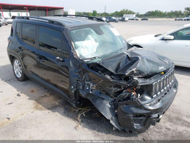  Salvage Jeep Renegade