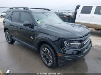  Salvage Ford Bronco