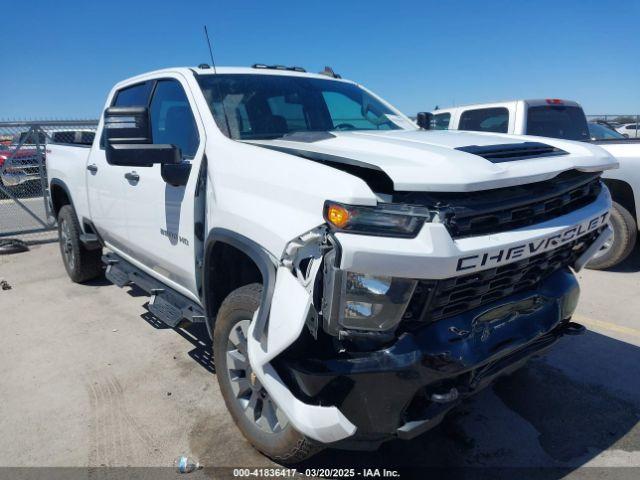  Salvage Chevrolet Silverado 2500