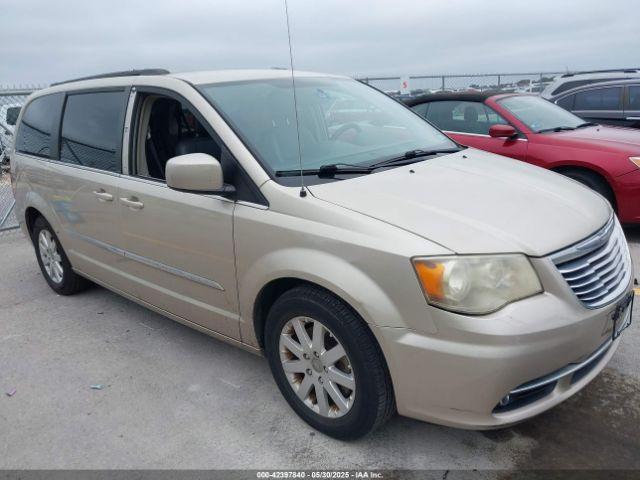  Salvage Chrysler Town & Country