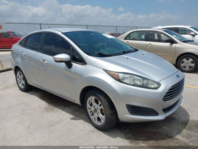  Salvage Ford Fiesta