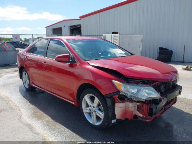  Salvage Toyota Camry