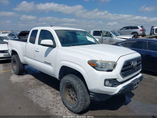  Salvage Toyota Tacoma