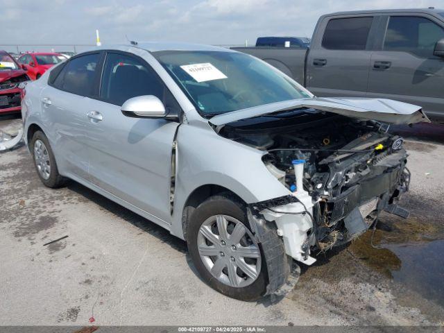  Salvage Kia Rio