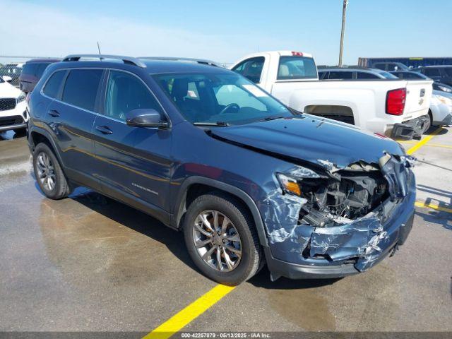 Salvage Jeep Cherokee