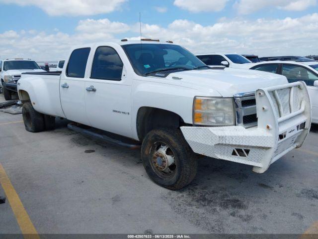  Salvage Chevrolet Silverado 3500