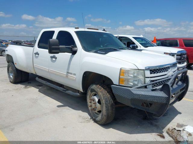  Salvage Chevrolet Silverado 3500