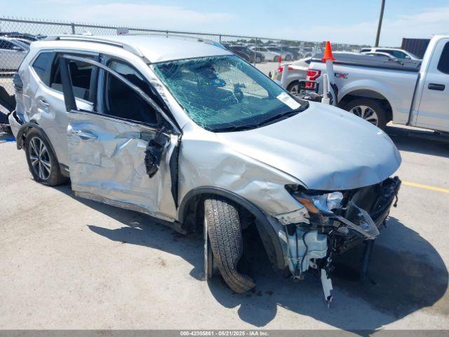 Salvage Nissan Rogue