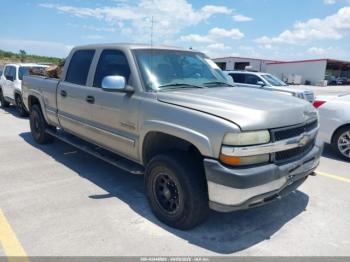  Salvage Chevrolet Silverado 2500