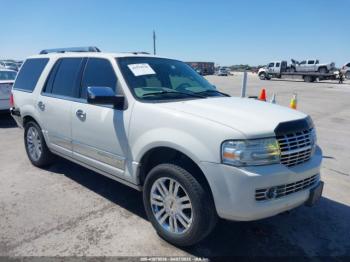  Salvage Lincoln Navigator