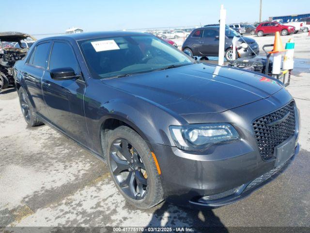  Salvage Chrysler 300