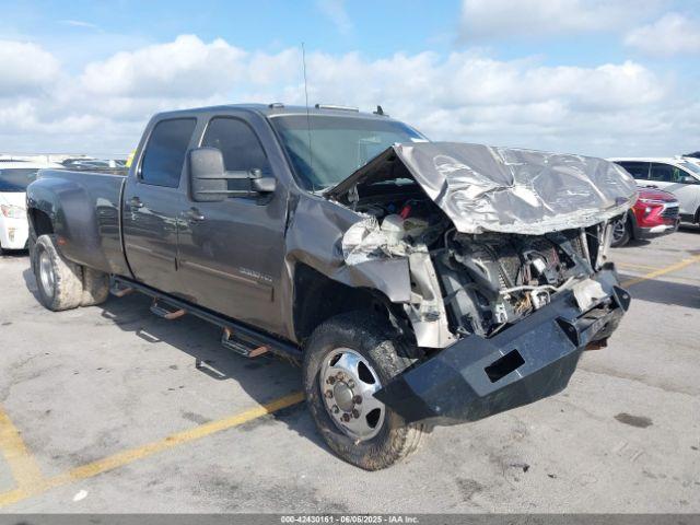  Salvage Chevrolet Silverado 3500