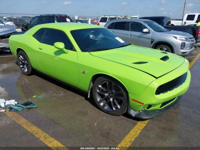  Salvage Dodge Challenger