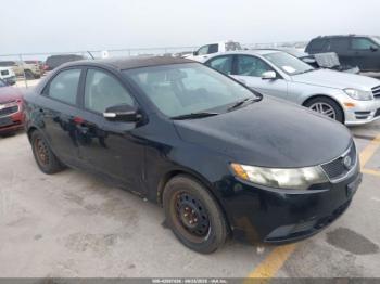  Salvage Kia Forte