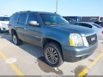  Salvage GMC Yukon