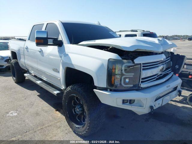  Salvage Chevrolet Silverado 2500