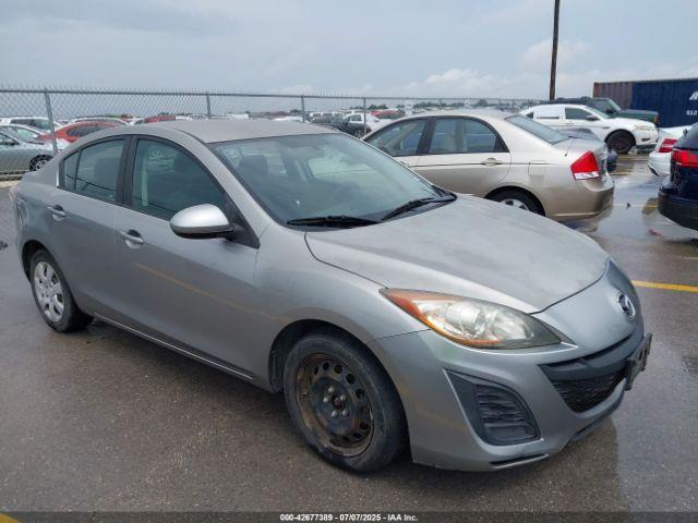  Salvage Mazda Mazda3