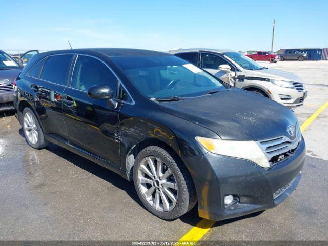  Salvage Toyota Venza