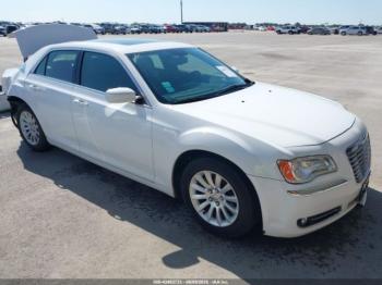  Salvage Chrysler 300