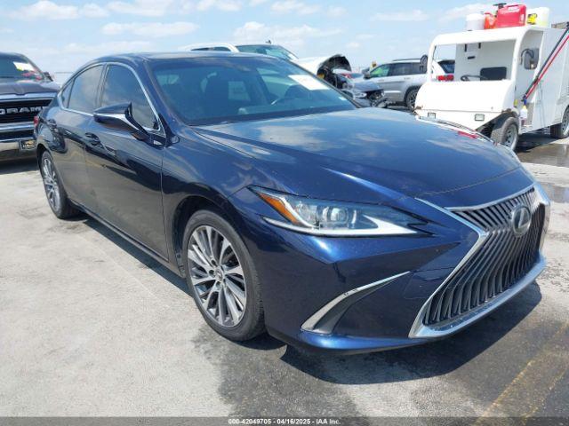  Salvage Lexus Es
