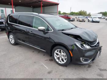  Salvage Chrysler Pacifica