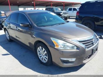  Salvage Nissan Altima