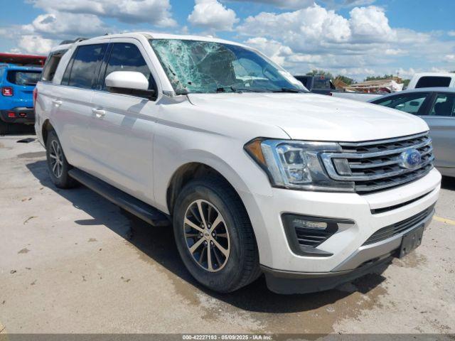  Salvage Ford Expedition