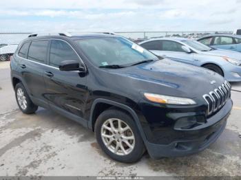  Salvage Jeep Cherokee