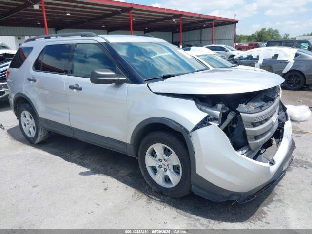  Salvage Ford Explorer