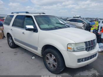  Salvage Lincoln Navigator