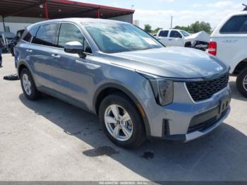  Salvage Kia Sorento