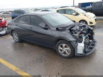  Salvage Hyundai ELANTRA