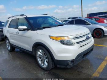  Salvage Ford Explorer