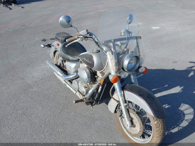  Salvage Honda Vt750