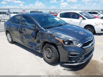  Salvage Kia Forte