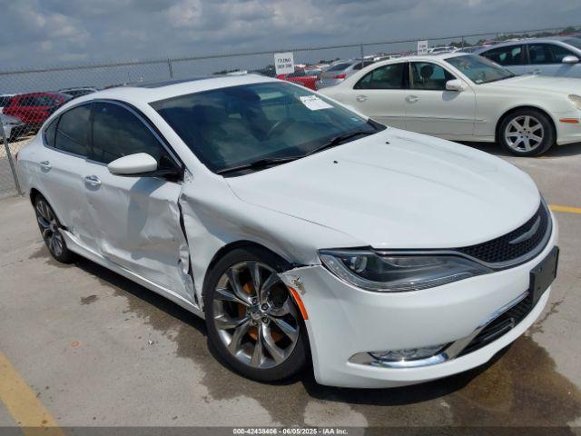  Salvage Chrysler 200