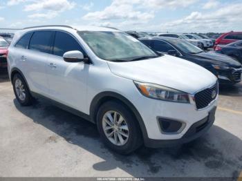  Salvage Kia Sorento