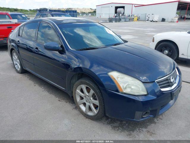  Salvage Nissan Maxima