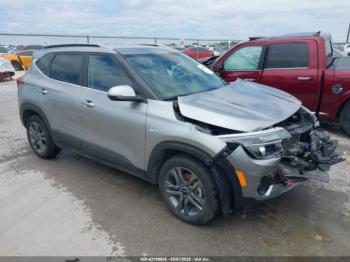  Salvage Kia Seltos