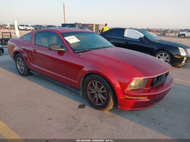  Salvage Ford Mustang